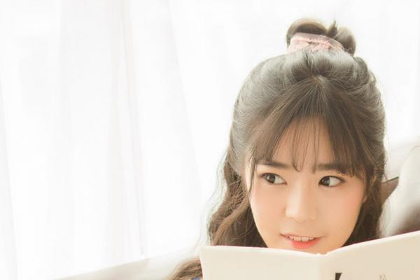清新性感美女甜美写真(7)