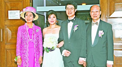 苏树辉儿子大婚 赌王亲到祝贺