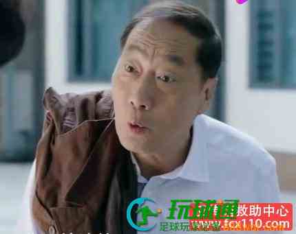 一位老人被传销忽悠了,好心告诉他别上当,张口骂人