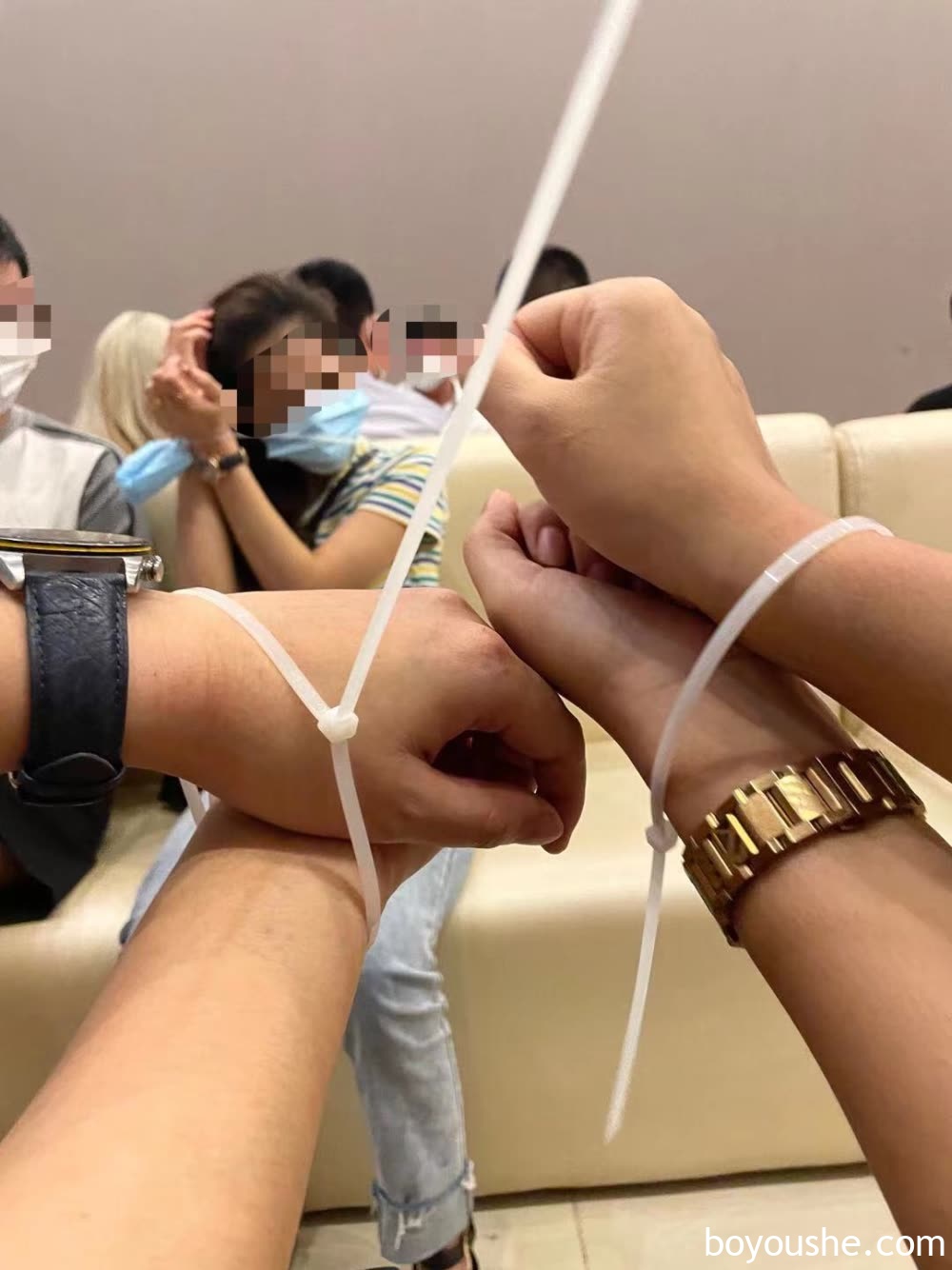 金边数十名中国人去KTV被抓，亲历者：花了$3000才被赎出来！