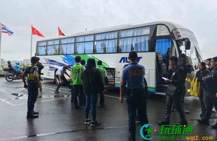 菲禁离岸BC业  首批近30名中国涉事公民被遣返回国