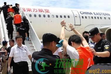 遣返回国机票谁买单？中国警方：自费或办案单位负责