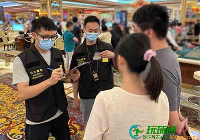 司警联同博企持续打击非法兑换  反罪恶巡查截获44名换钱党