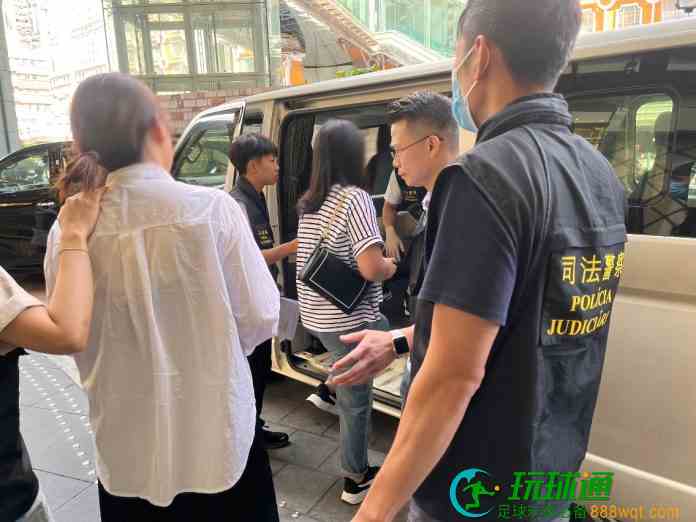 司警持续反罪恶巡查路氹赌场一带  截获5换钱党1扒仔