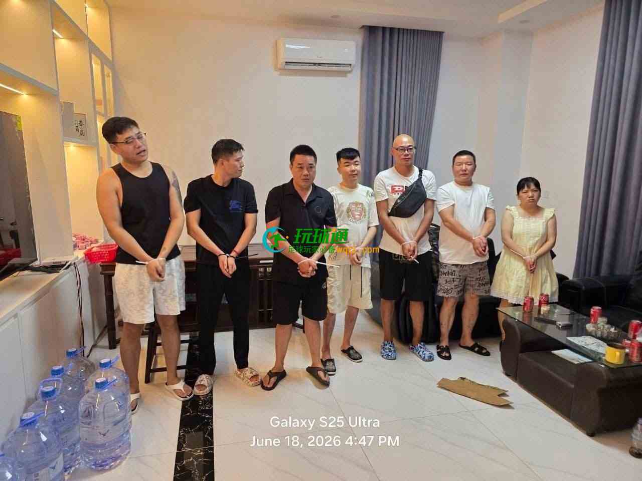 木牌捣毁4处网络诈骗窝点 32名外籍人员被移交警方调查